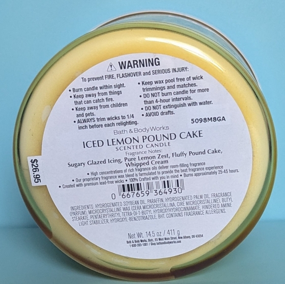 NWT Bath & Body Works Iced Lemon Pound Cake 3-Wick Candle - Picture 4 of 4